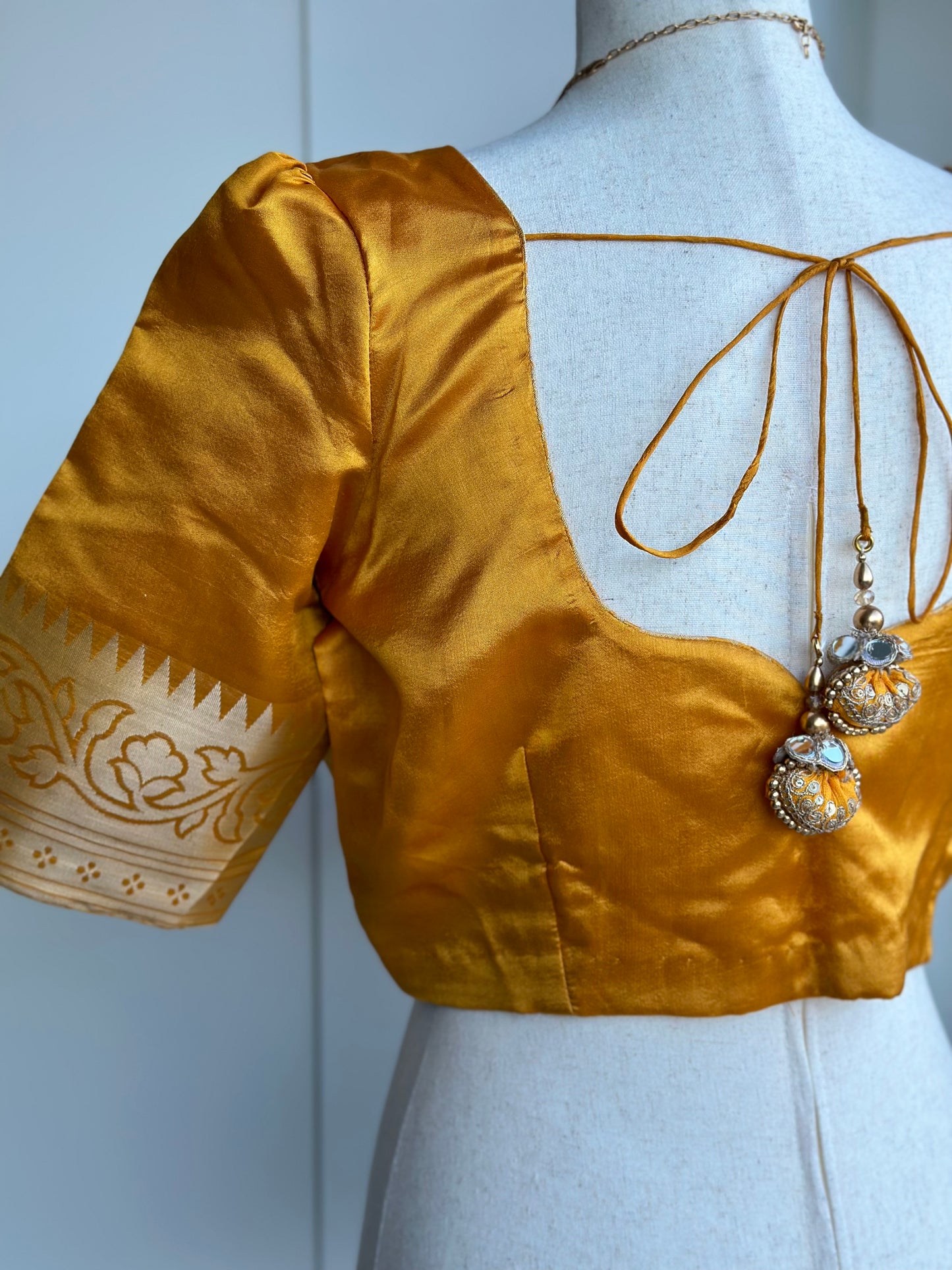 Pure Raw Mango Saree With Blouse