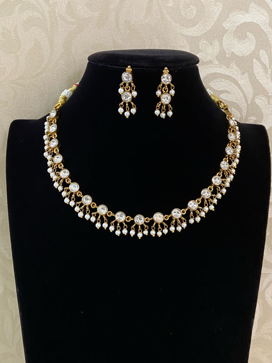 Simple necklace set | antique jewelry