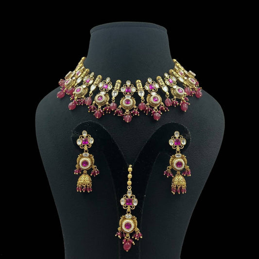 Kundan necklace with maang tikka | antique necklace