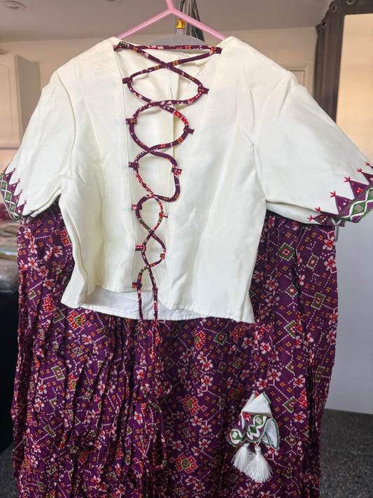 Girls Cream Top & printed Skirt