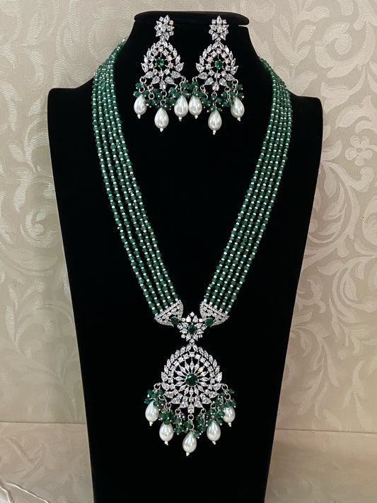 Ad pendant necklace| beads jewelry
