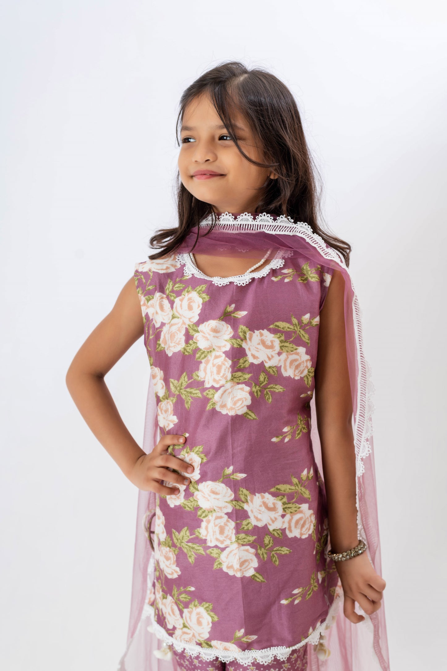 Girls Lavender Stunning Kurta & Printed Trouser