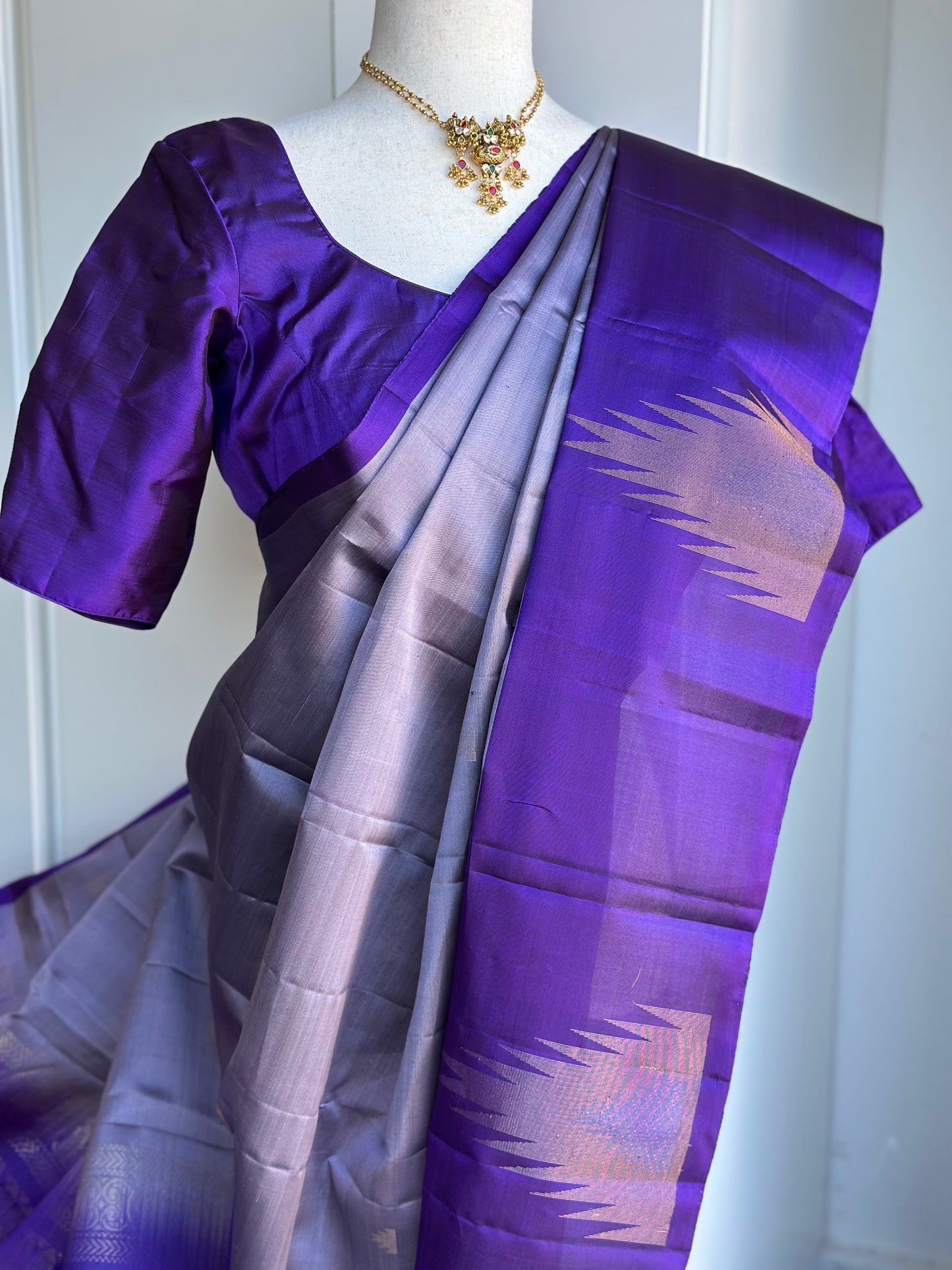 Handloom Soft Silk Saree | Silk Mark Saree
