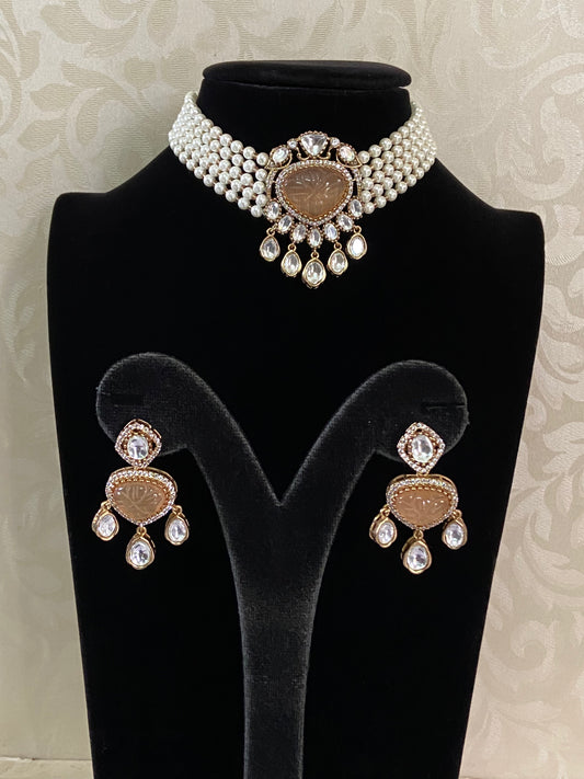 Victorian Polki Carved kundan Pendant Pearl Choker| Indian choker with Earrings