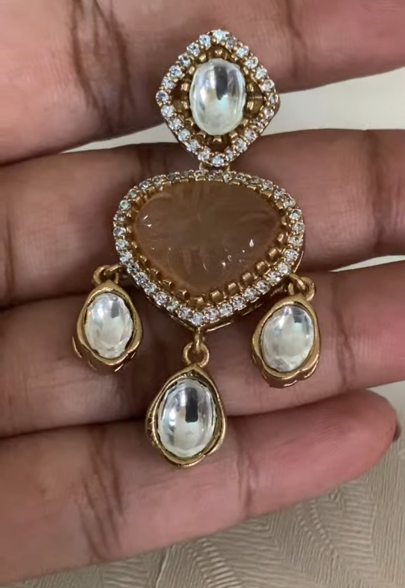 Victorian Polki Carved kundan Pendant Pearl Choker| Indian choker with Earrings