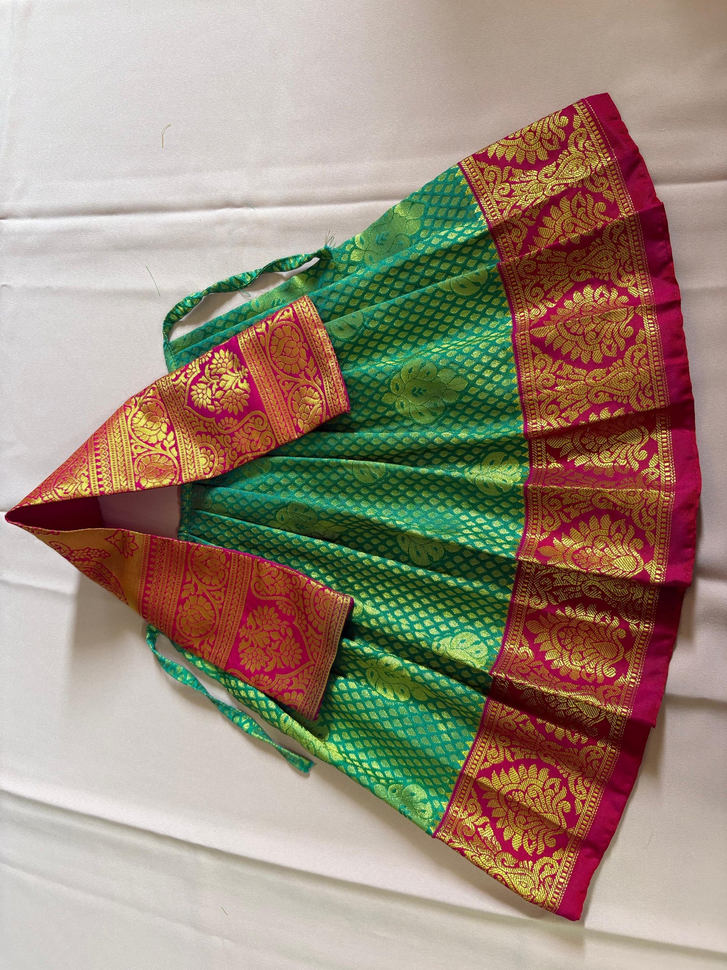 Goddess Dress | Sravana Lakshmi kalasam Dress | Traditional medium Ammavari Dress
