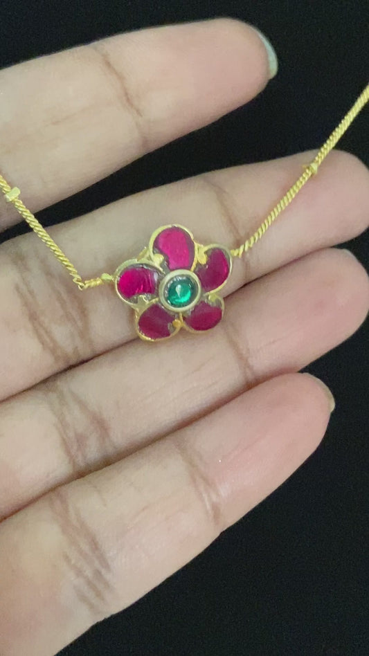 Jadau Kundan pendant necklace | Simple chain