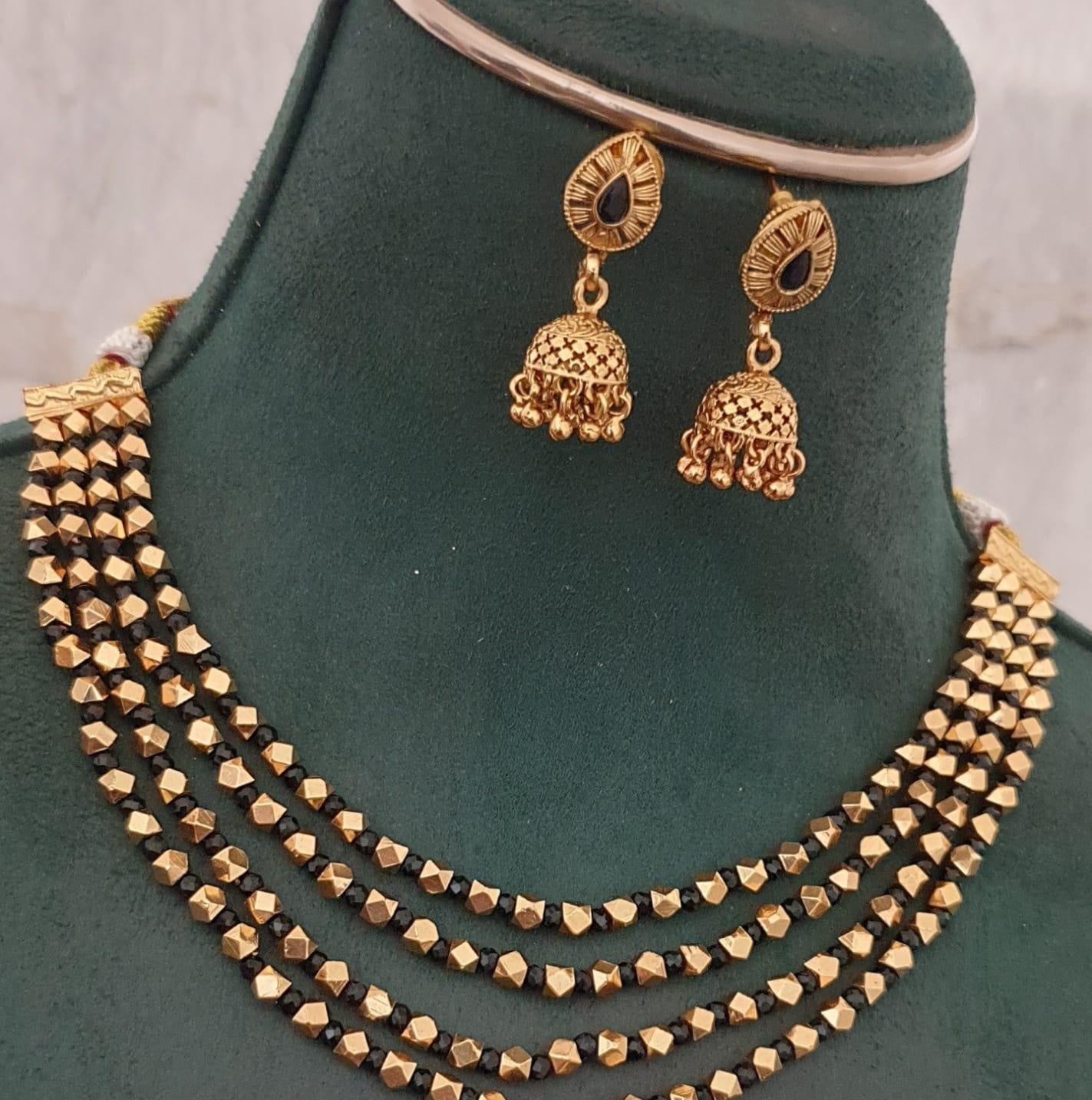 Gold & Black Beads Necklace With Jumki | Indian Jewelry In USA | palakasarulu necklace