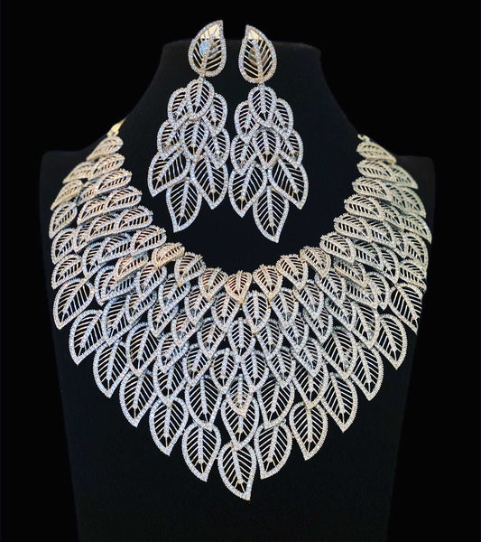 Grand Designer AD necklace set