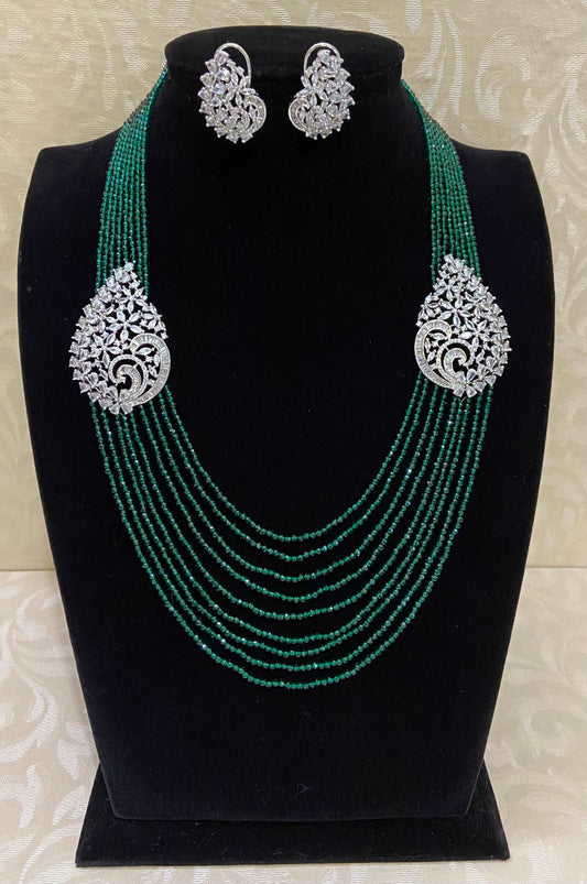 Side pendants necklace