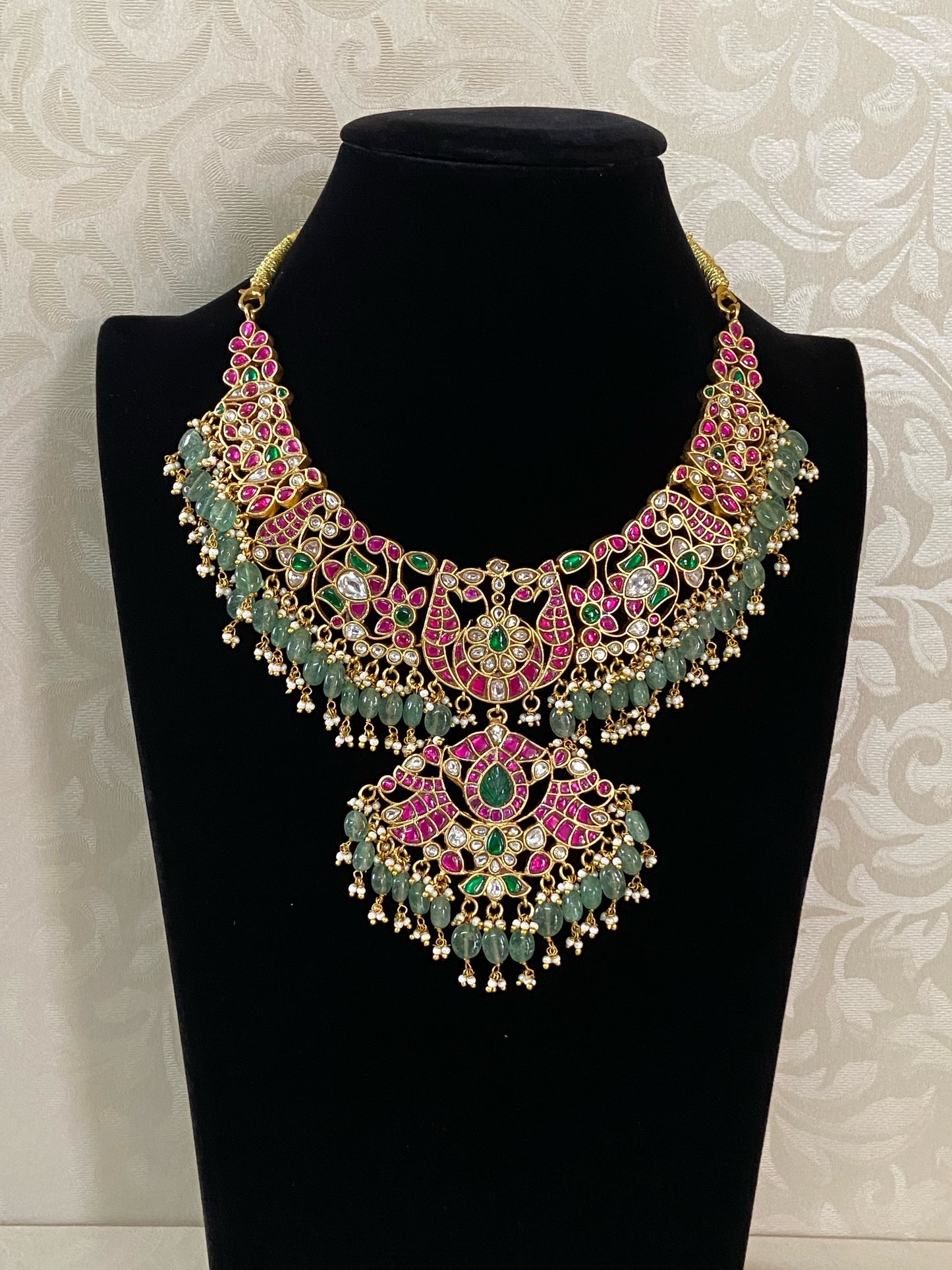 Jadau kundan necklace | Latest Indian jewelry | Bridal jewelry