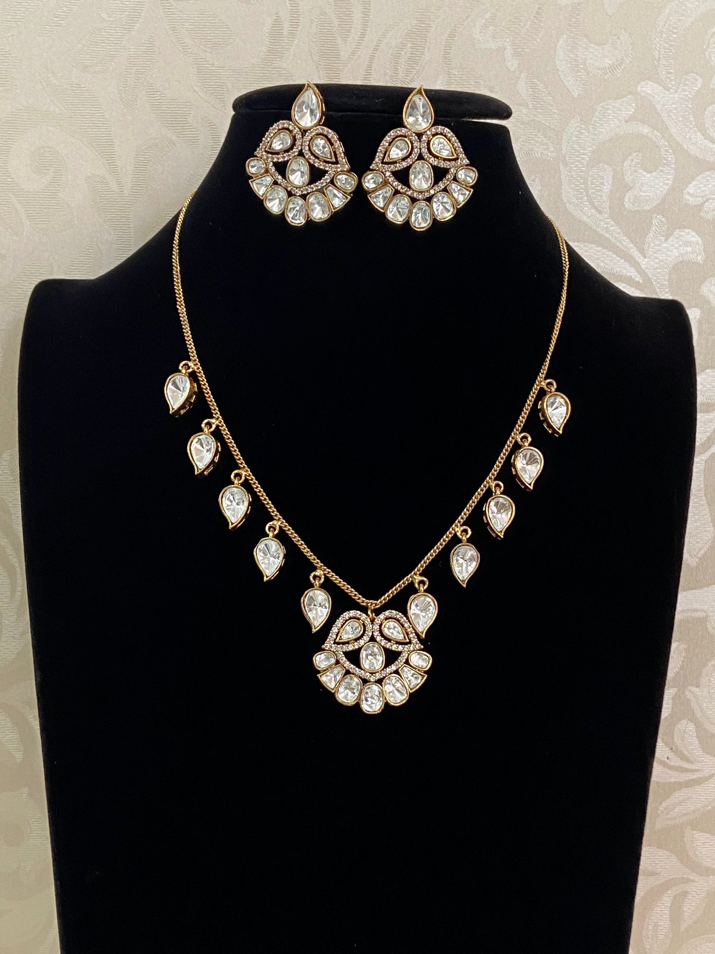 Kundan necklace set | Indian jewelry in USA