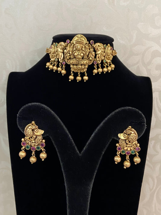 Antique choker set | South Indian jewelry