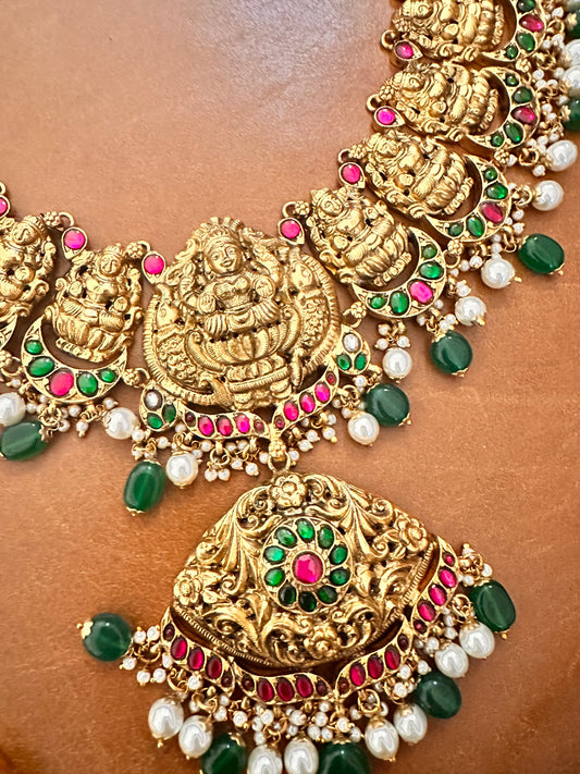 Beautiful Antique Kundan Lakshmi Necklace | Bridal jewelry