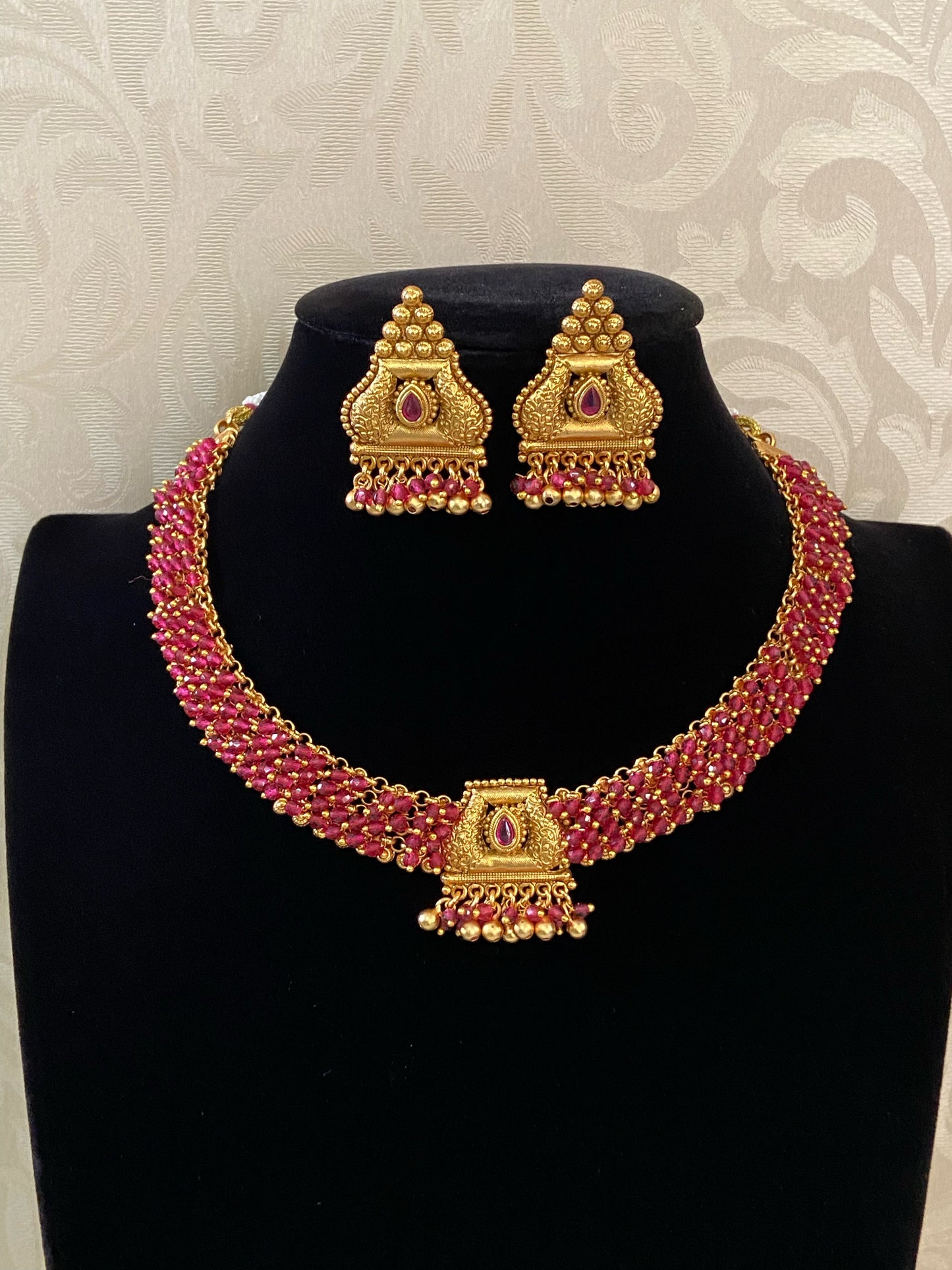 Antique necklace | Traditional jewelry