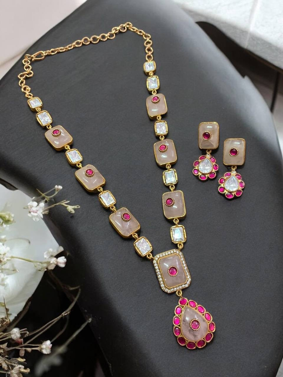 Semi Precious Stones With Jadau Fusion Necklace