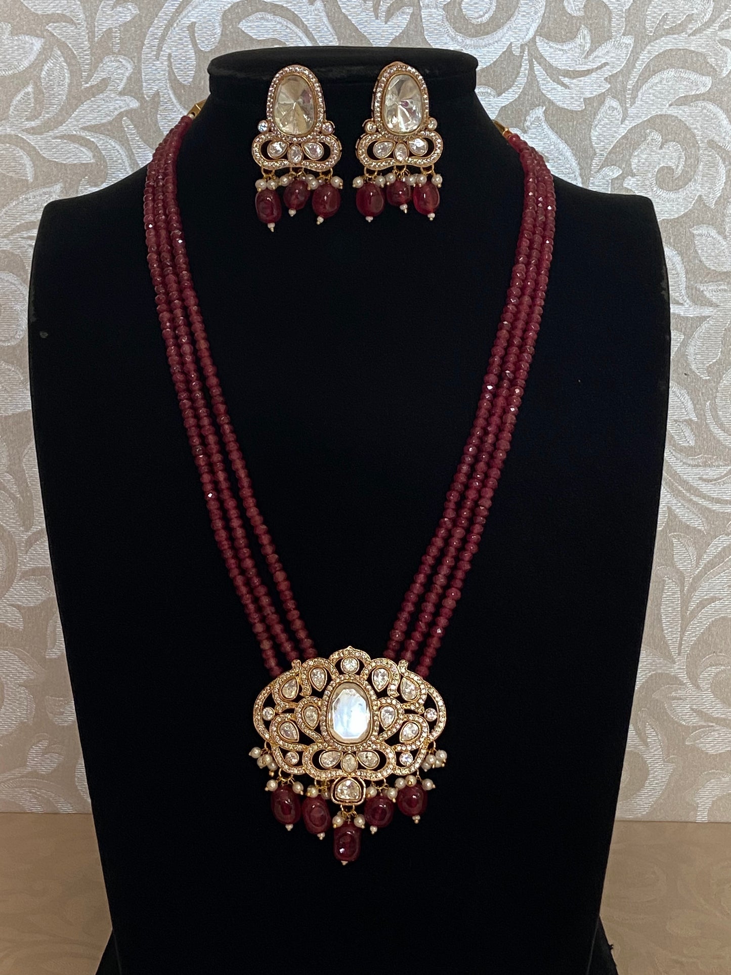 Exclusive pendant necklace | Ad pendant necklace | Indian jewelry in USA