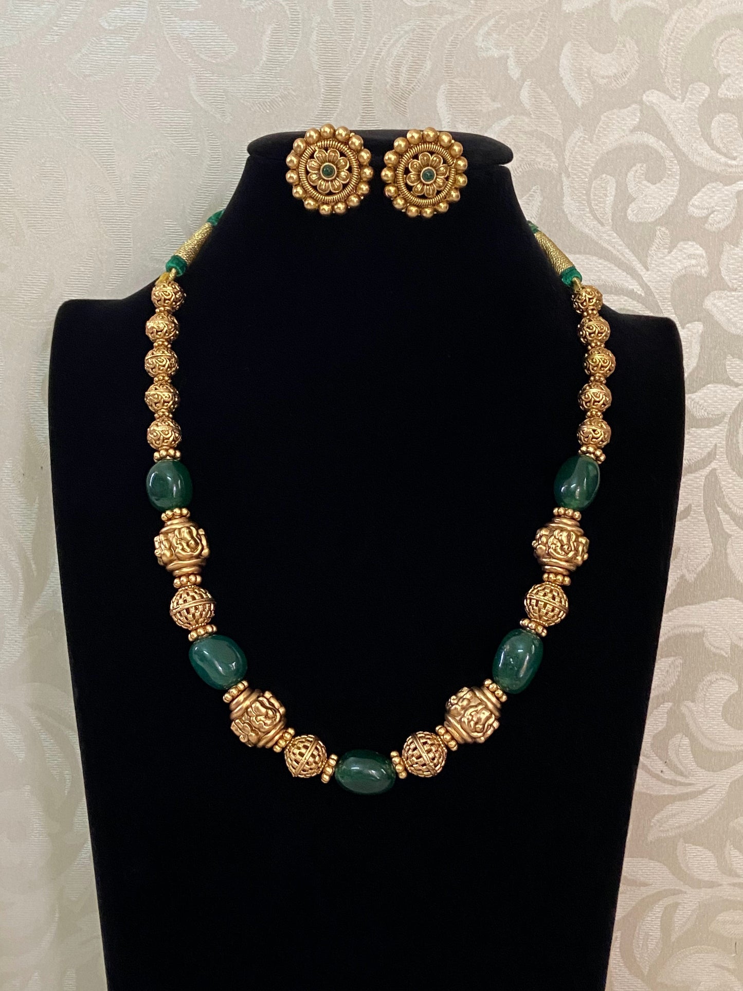 Antique traditional necklace | Latest Indian jewelry