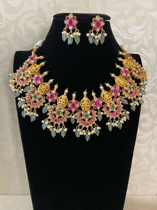 Antique jadau kundan necklace | Latest Indian jewelry