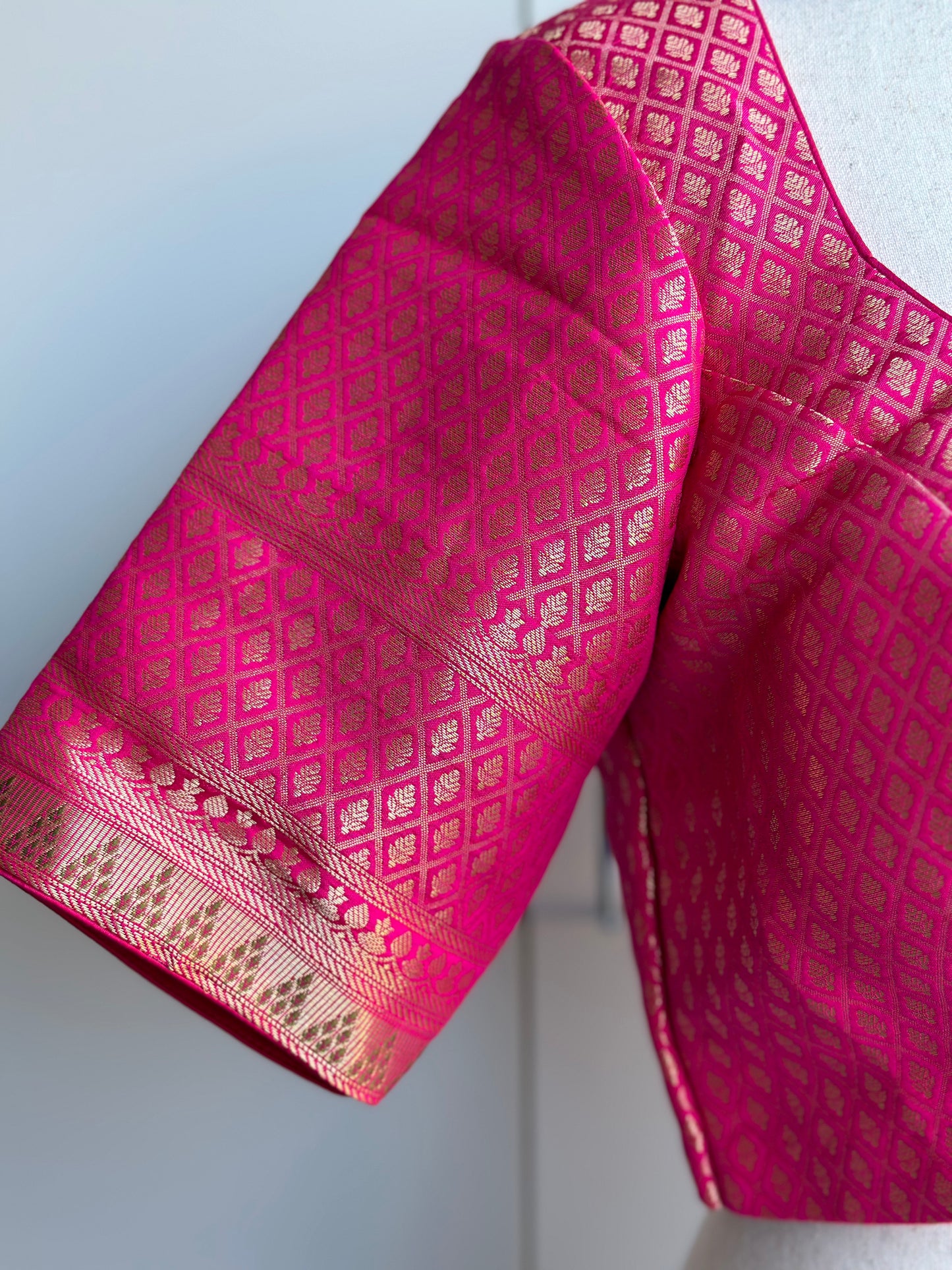 Pure Chiniya Silk Saree