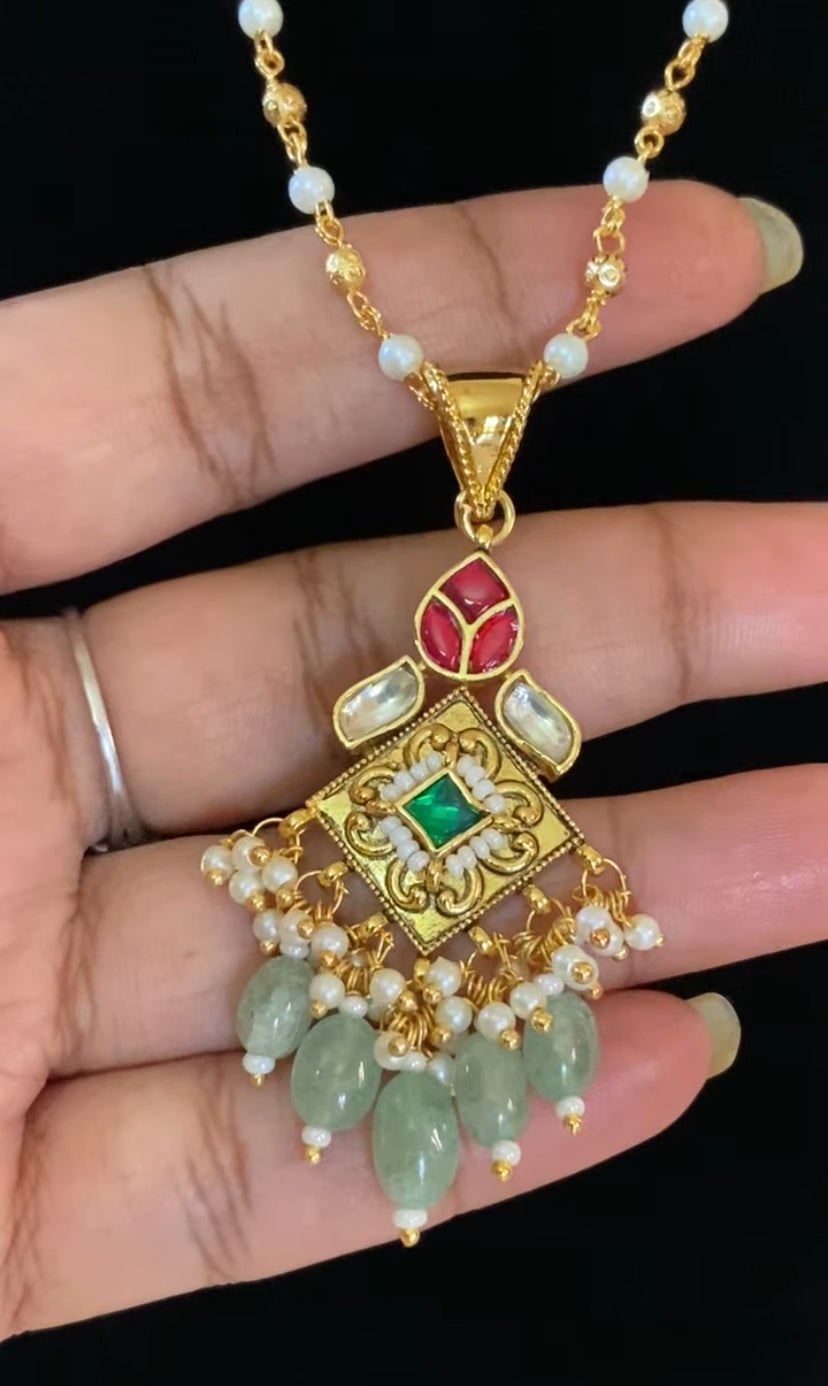 Kundan Pendant Gold & pearl Beads Chain With Earrings | Simple Necklace