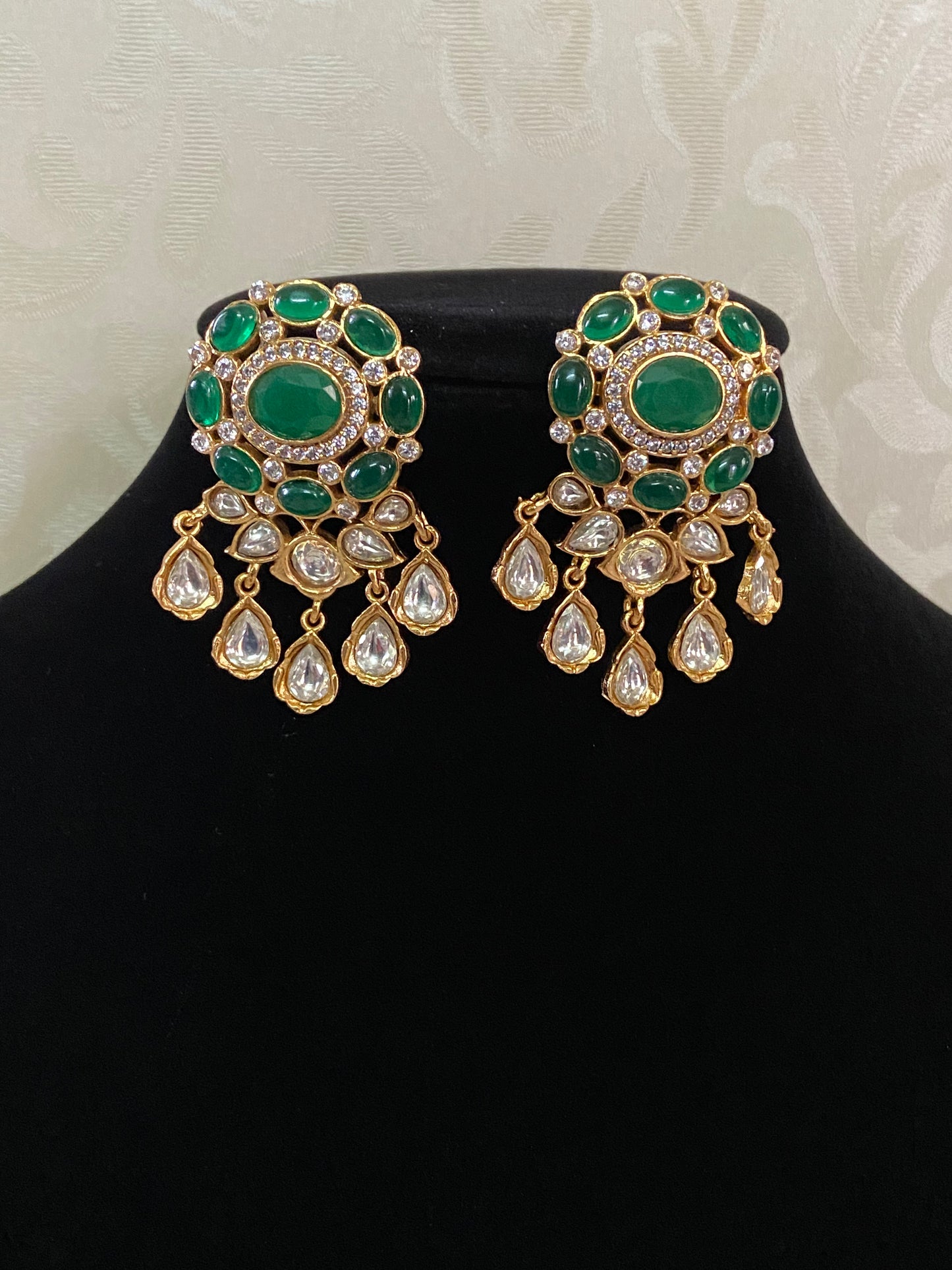 Moissanite Tear Drop Kundan Earrings