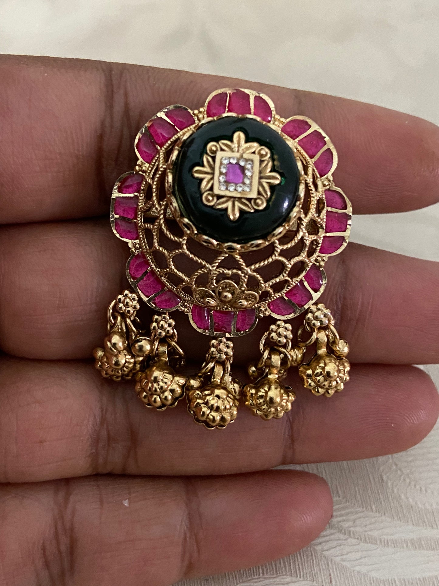 Antique Kundan Finger Ring | Indian Jewelry