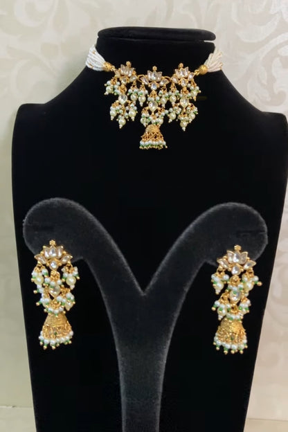 Ahamadabadi Kundan Choker Set | Handmade jewelry | Indian jewelry in USA