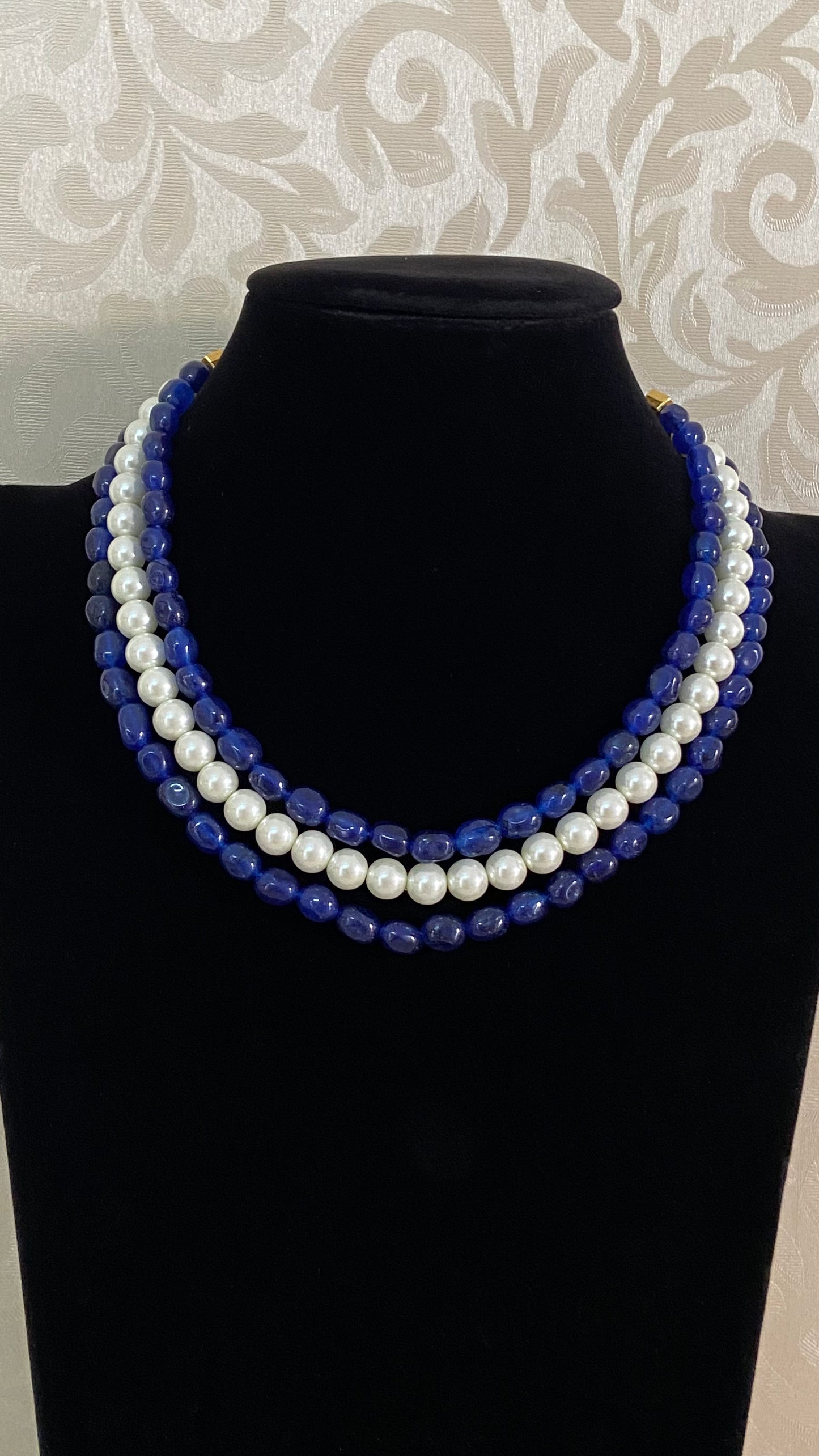 Onyx Beads & Pearls necklace | Indian Jewelry