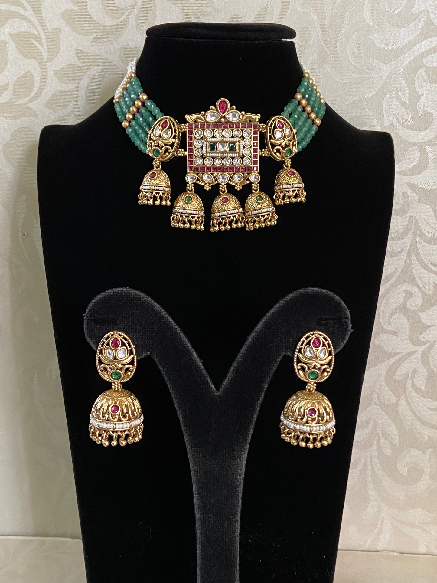 Jumki Drop Pendant Choker | Vintage Jewellery | Latest Indian jewelry