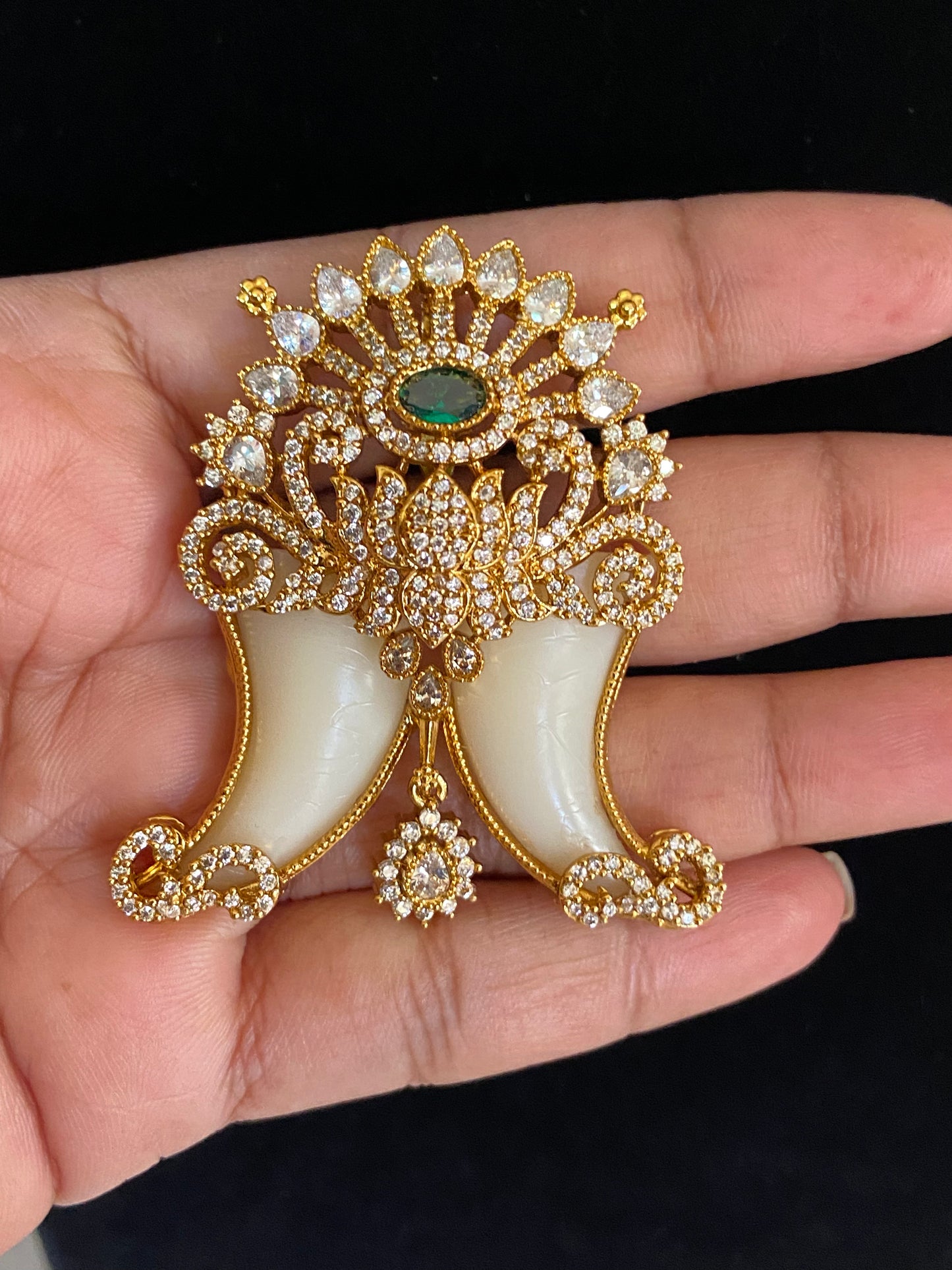 CZ Tiger Nail  Pendant | Indian Traditional Puligoru