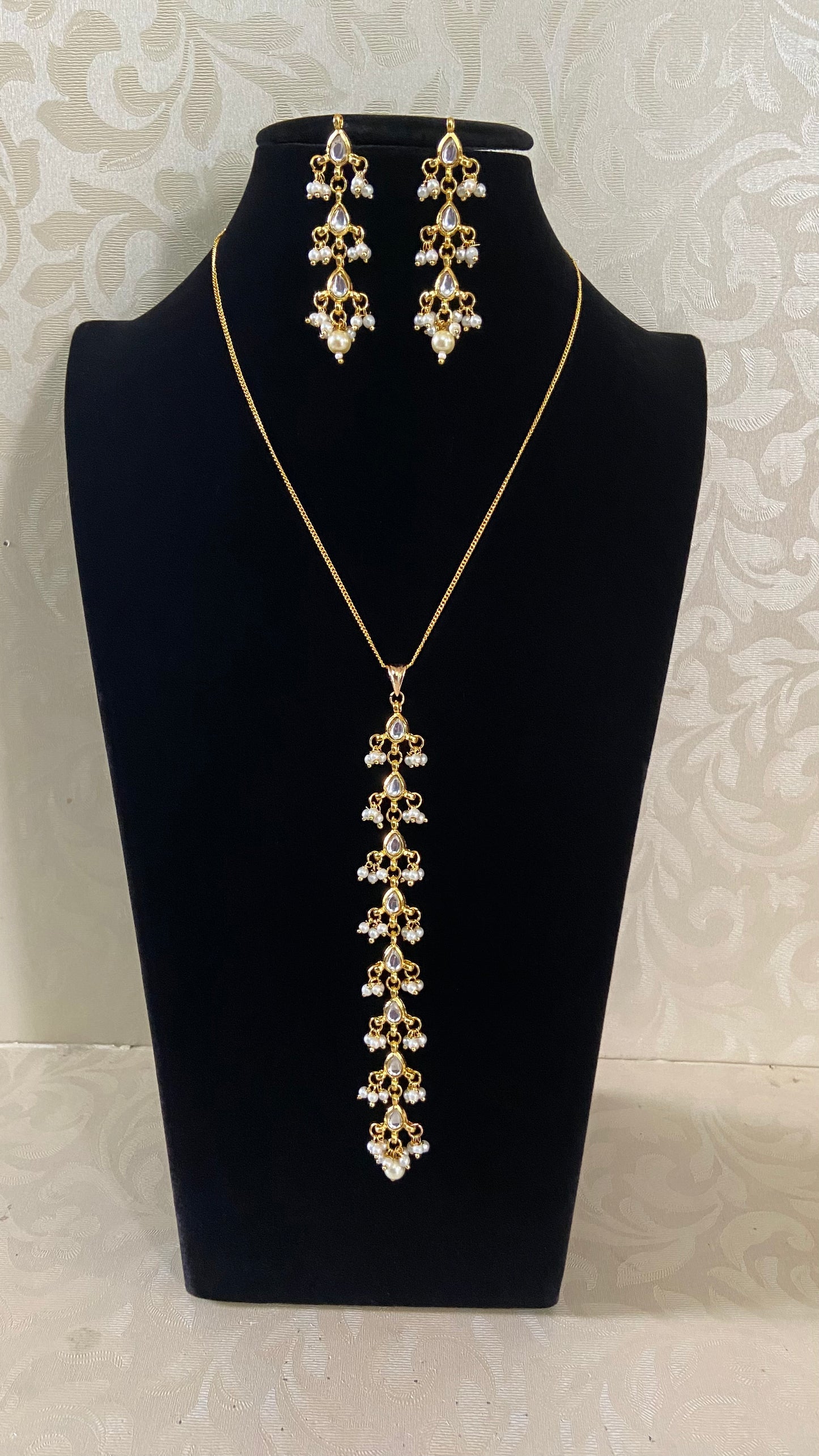 Kundan Pearl Pendant Chain With Earrings | Simple Necklace