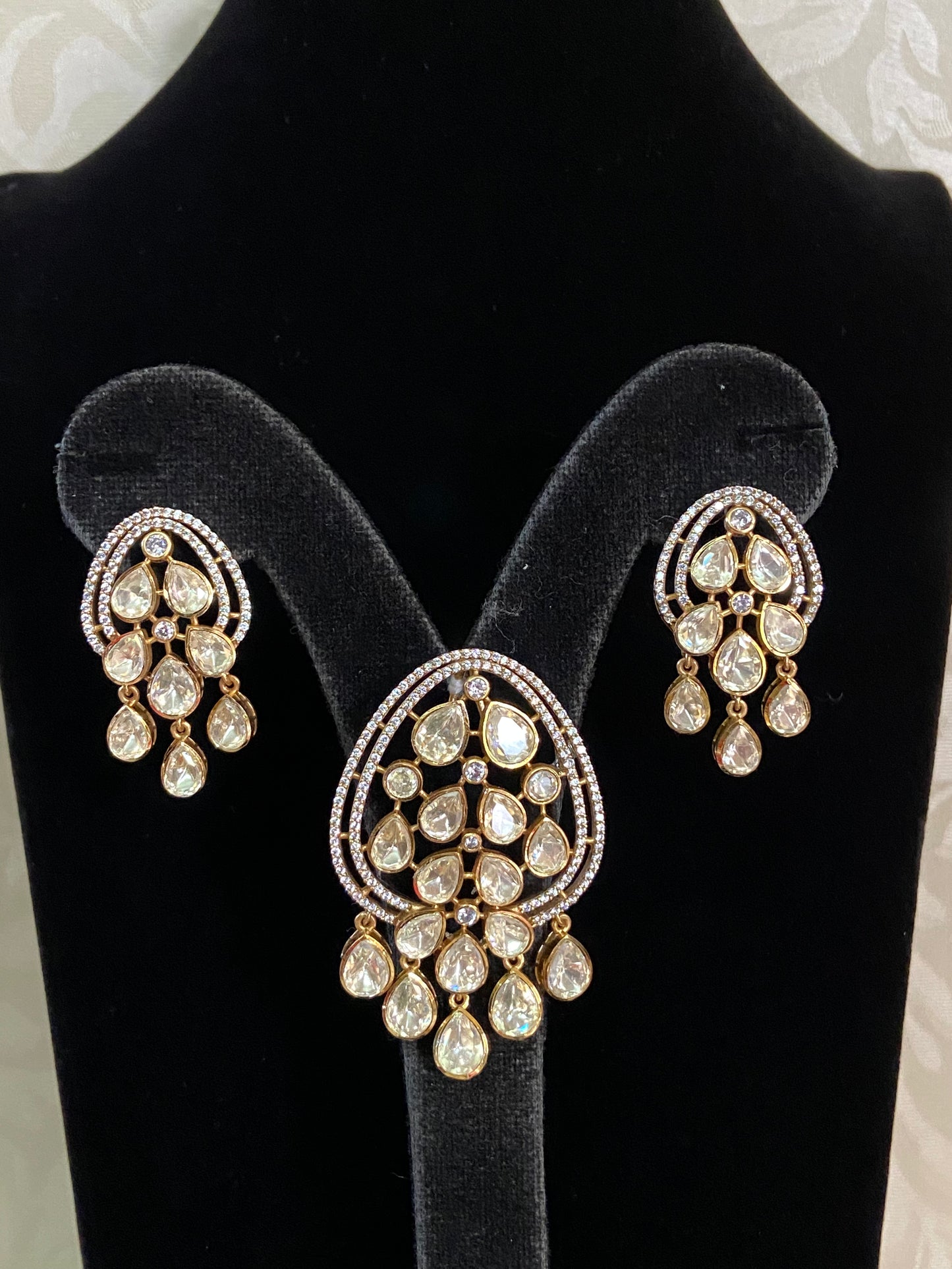 Moissanite Polki Pendant Set | Indian Jewelry In USA