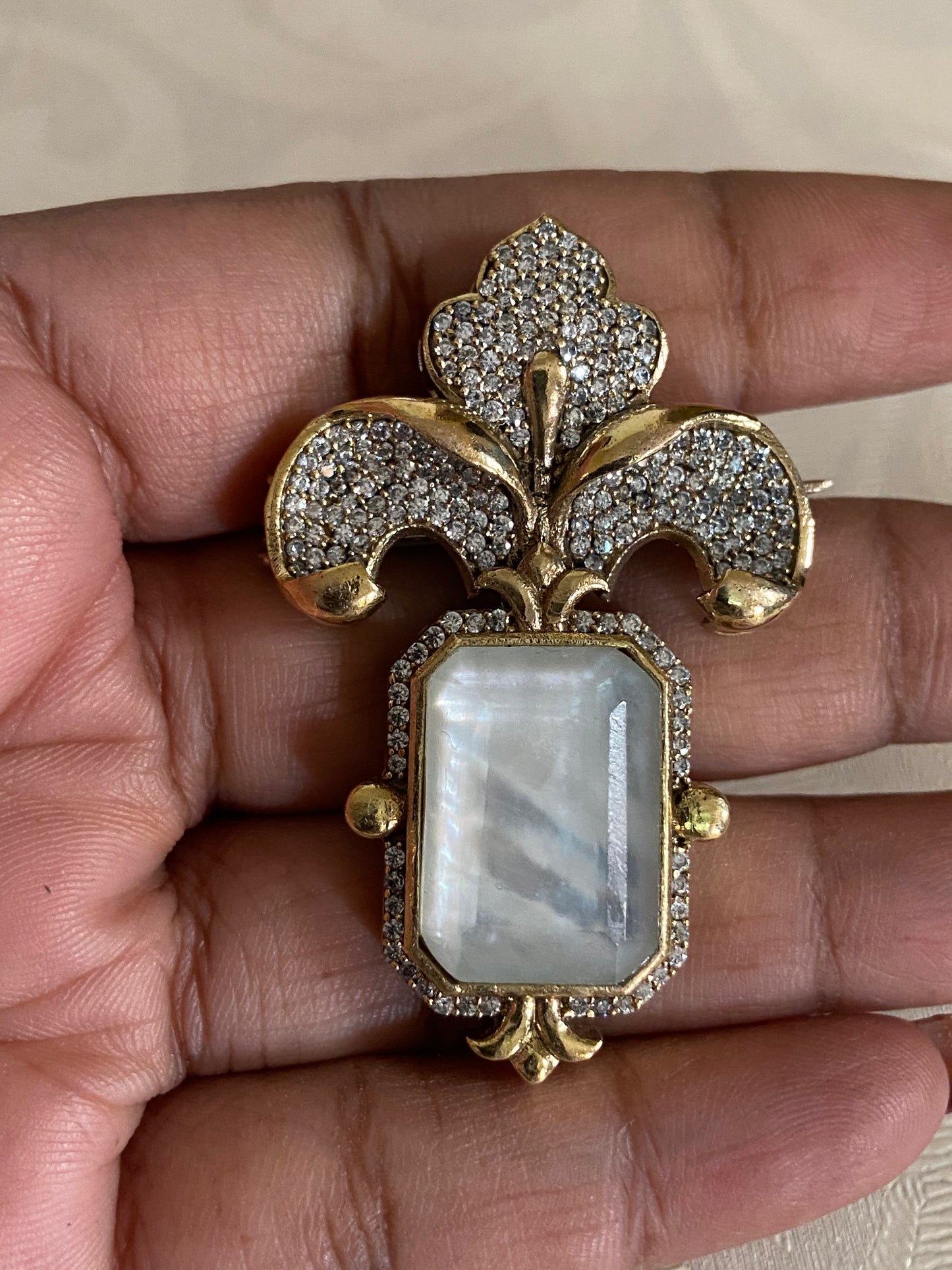 AD Brooch Pin | Multipurpose Brooch Pin | Indian Jewelry