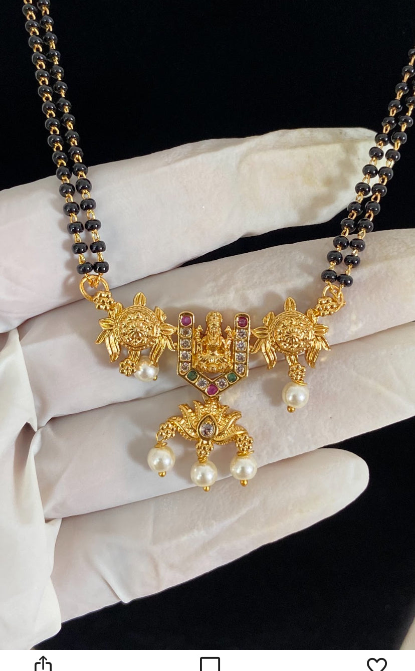 Traditional Namalu Pendant Black Beads | Mangalasutra