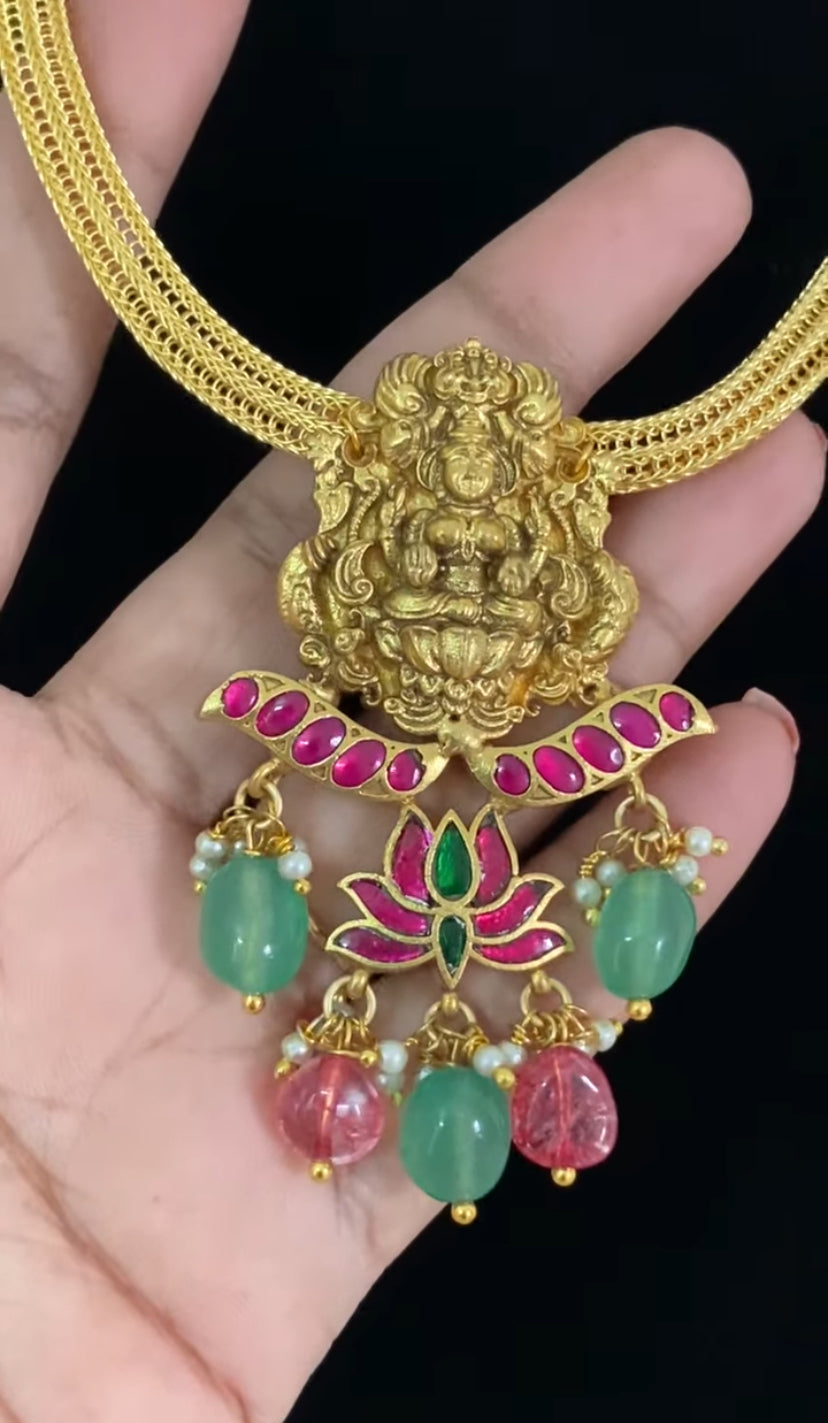 Laksmi Kundan Pendant Nanu Patti Necklace | Traditional Jewelry In USA