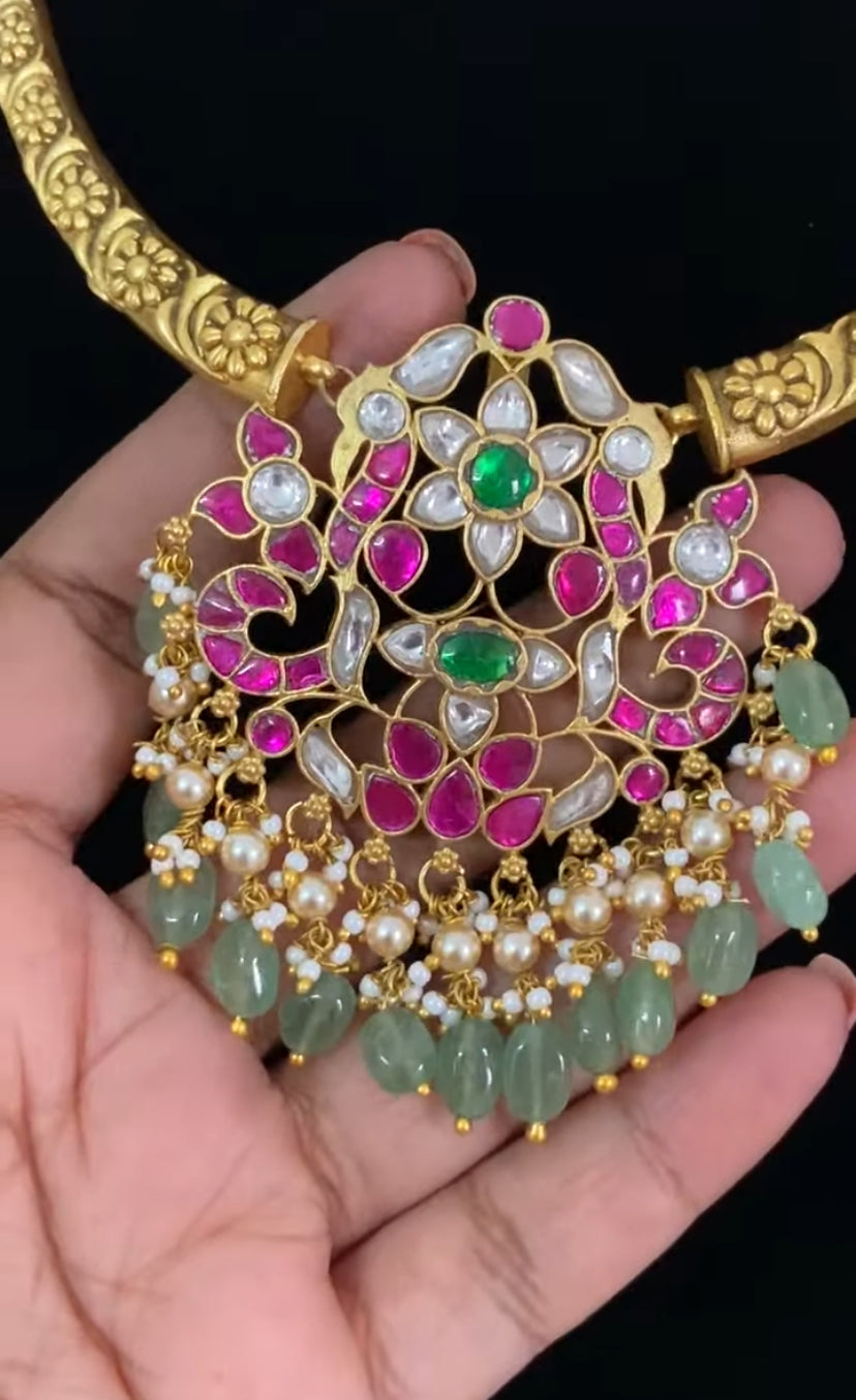 Jadau Kundan Pendant  Kante Necklace | Indian traditional jewelry