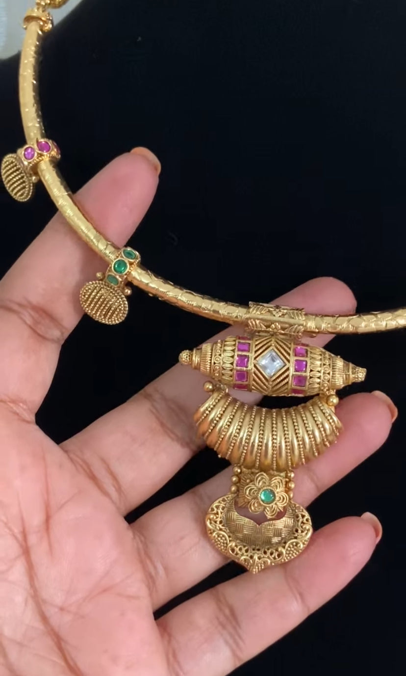 Antique Ruby Green Hasli Necklace Set | Traditional Jewelry In USA
