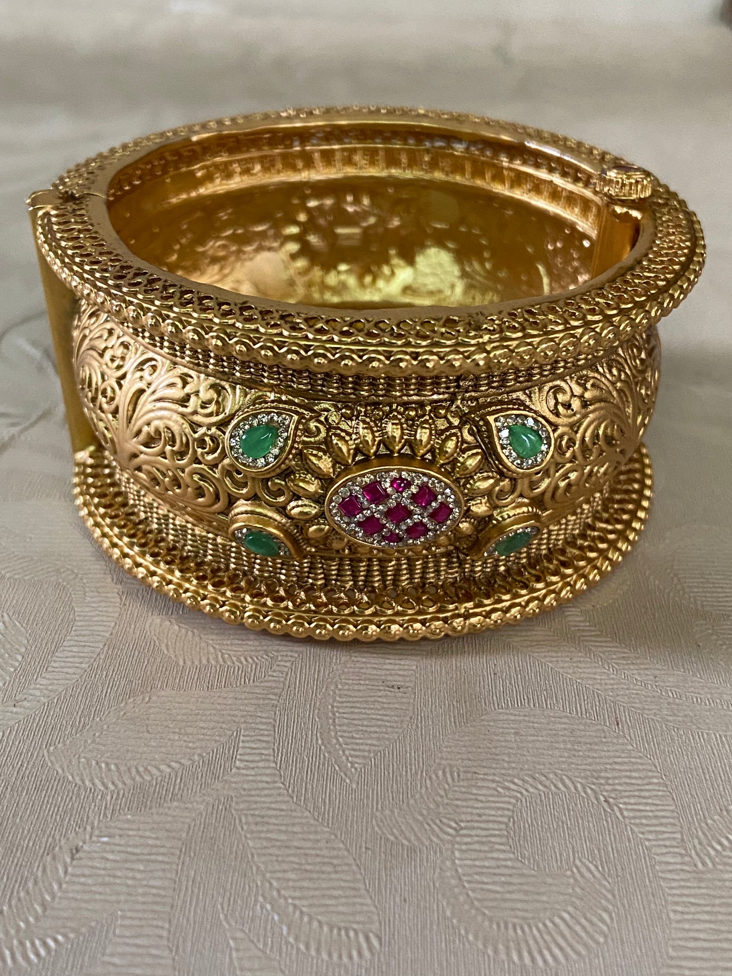 Antique Kundan Openable Bangle | Wedding Wear Kada