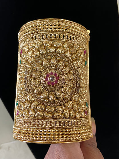 Premium Antique Bridal Kada | Rajwadi Openable Bangle