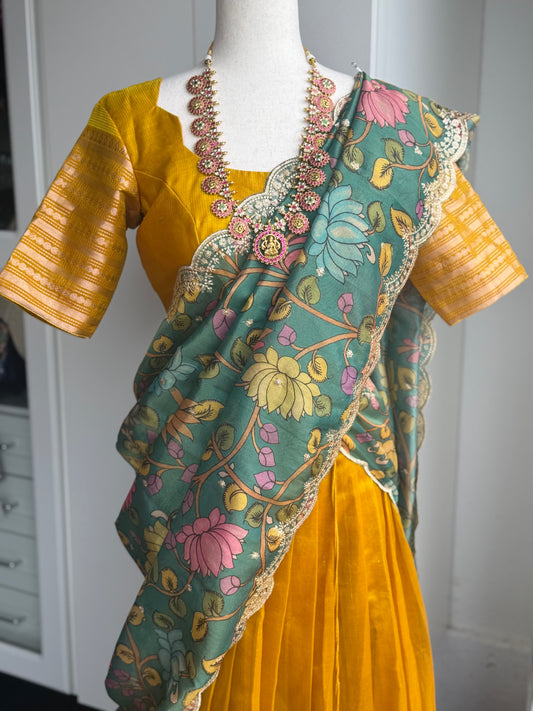 Teens Managalgiri Lehanga set | Langa Voni | Girls Ethnic Wear