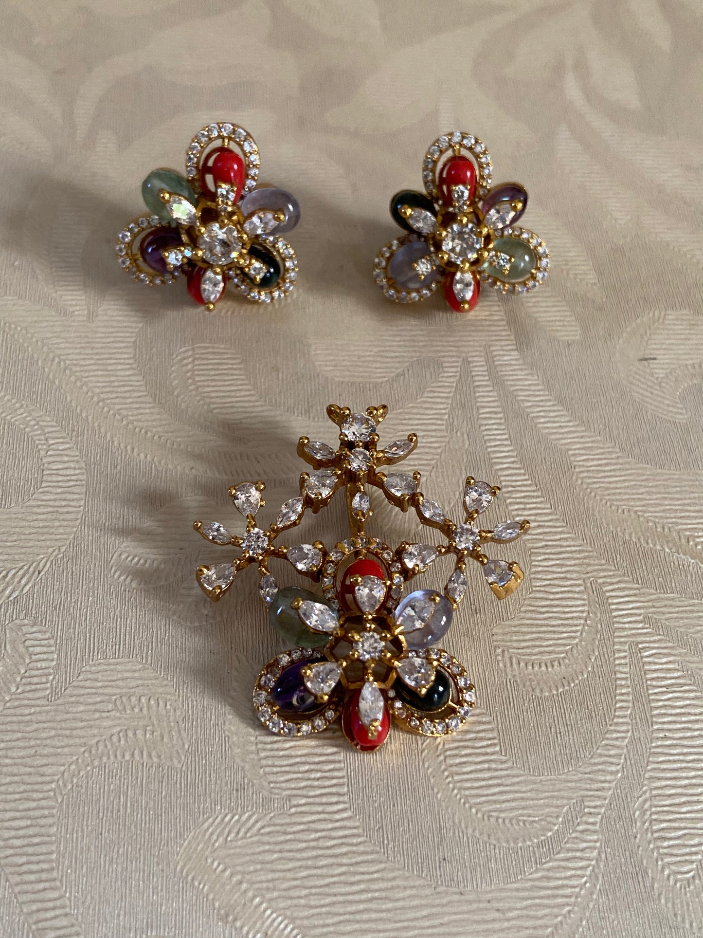 Antique CZ Pendant Set | Indian Jewelry In USA
