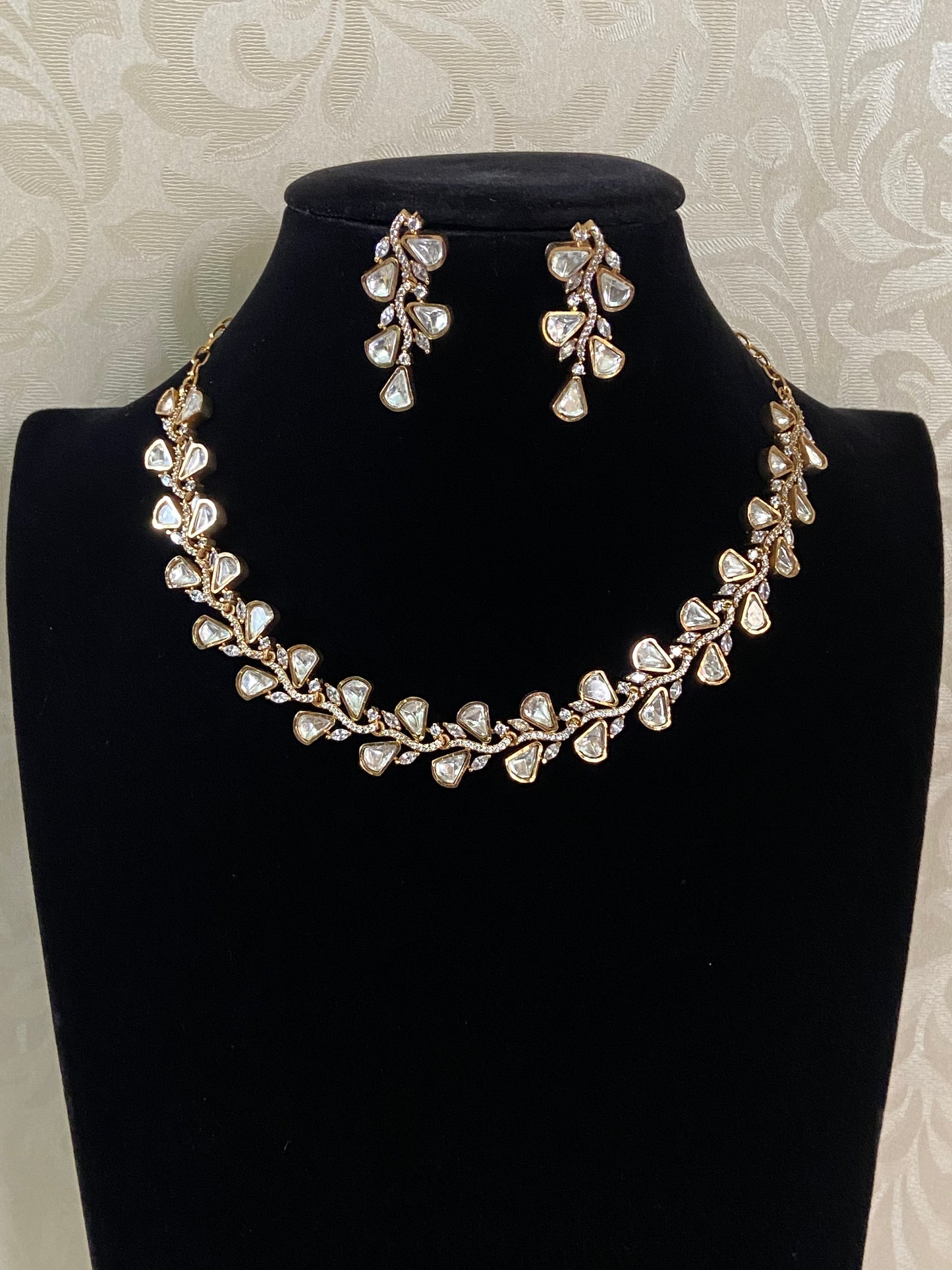 Moissanites Necklace