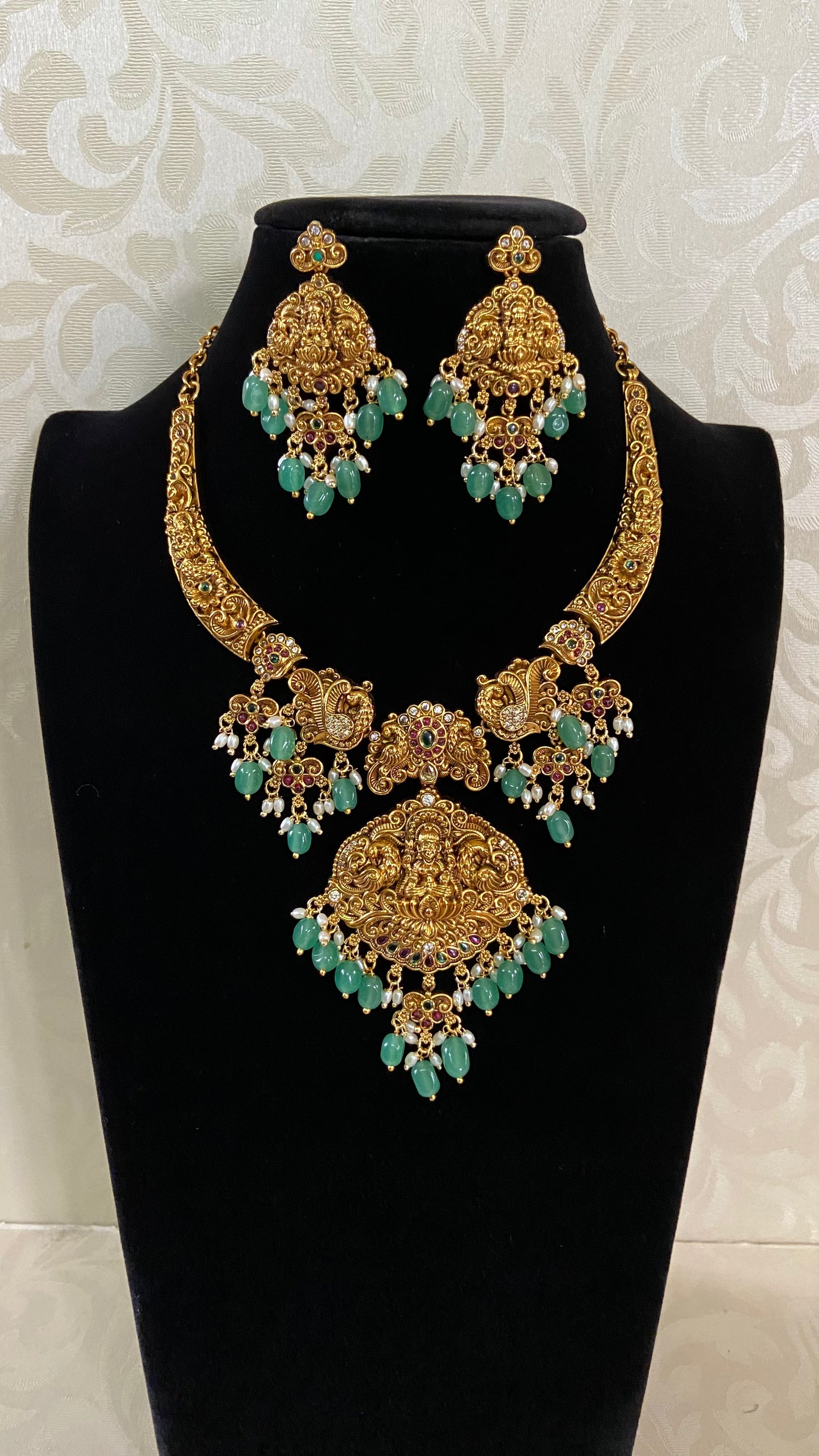 Antique Nakshi Lakshmi Kante With Earrings | Traditional Bridal Necklace