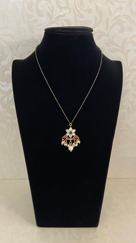 Jadau Kundan Pendant Mangalasutra | Traditional Black Beads