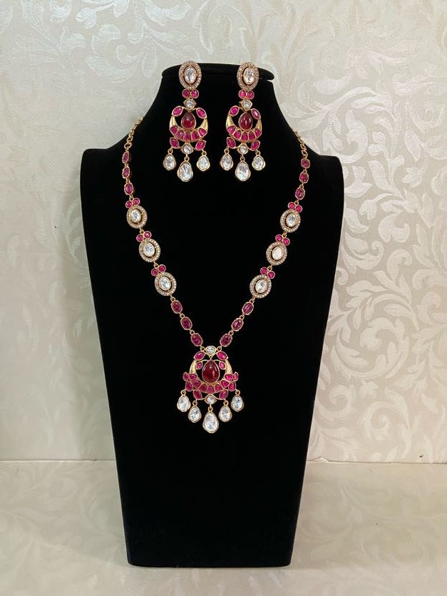 Moissanite & Kundan Fusion Necklece