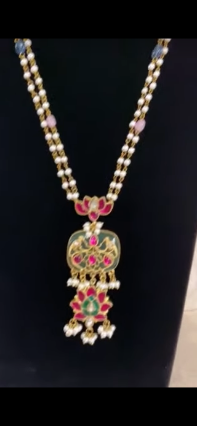 Jadau Kundan Pearls Necklace