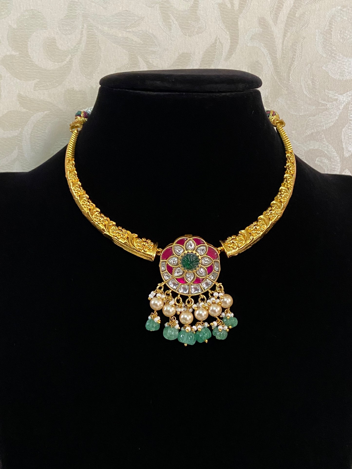 Jadau Kundan Pendant Kante Necklace | Indian traditional jewelry
