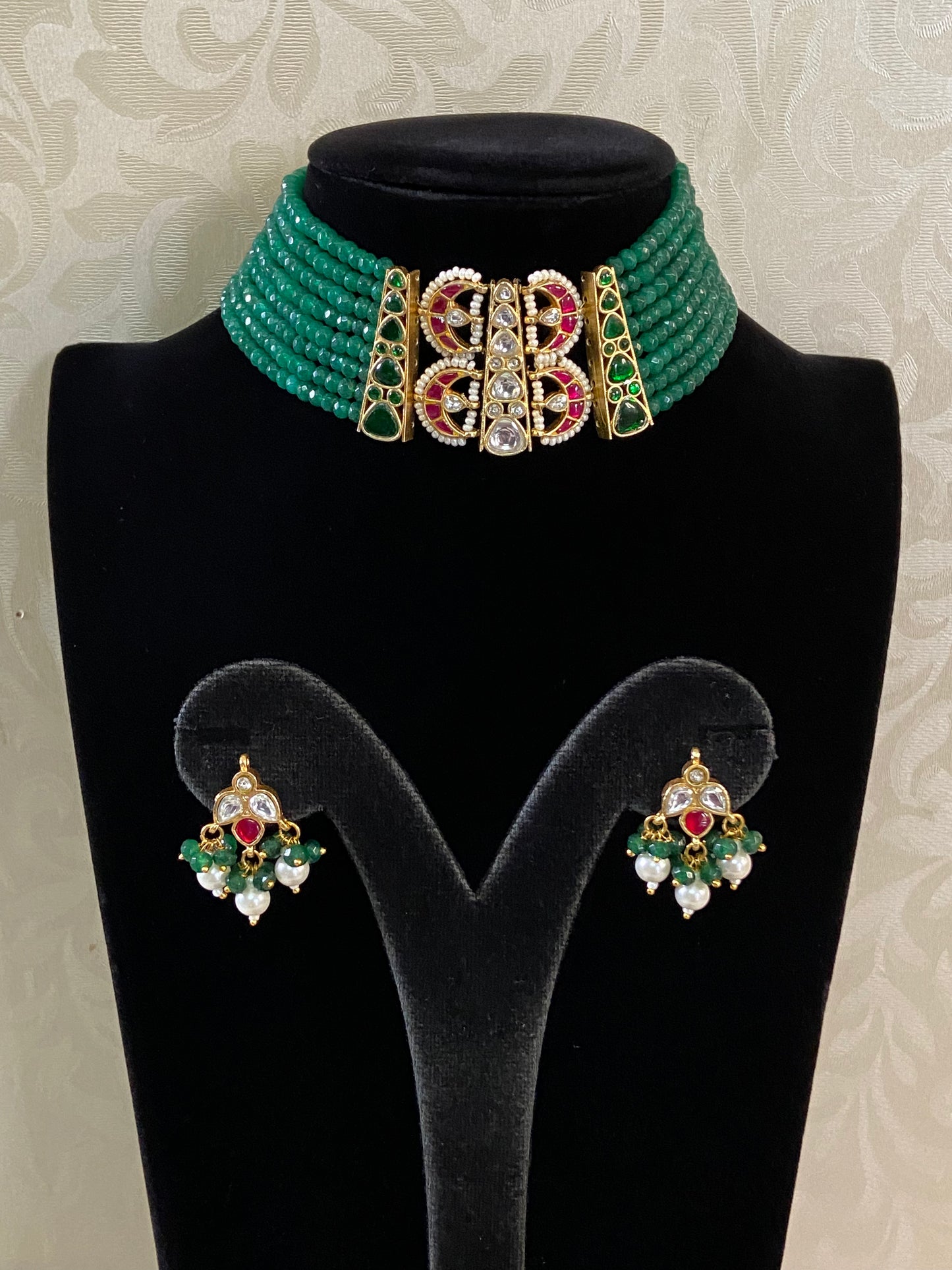 Jadau Kundan Pendant Beads Choker Set |