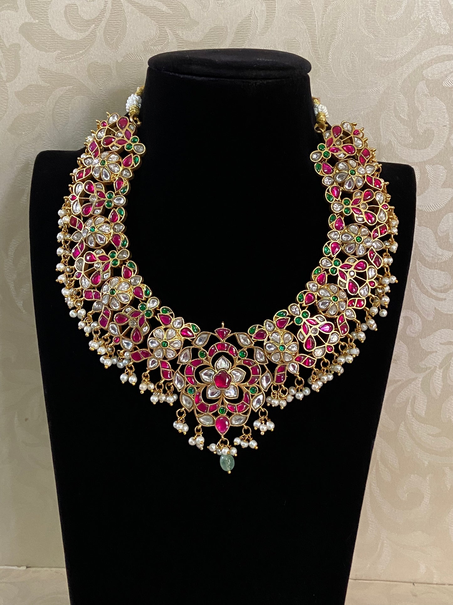Jadau Kundan grand Necklace | Indian Jewelry In USA